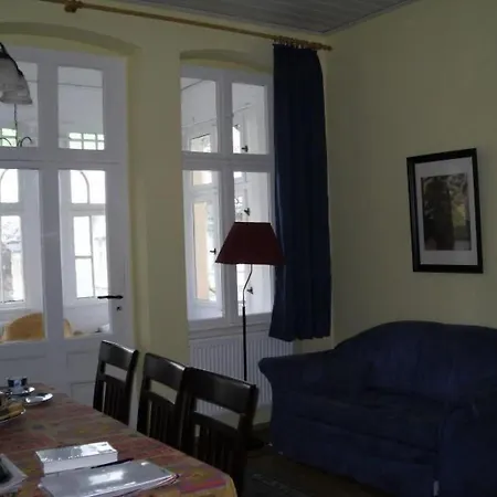 Strandnahe In Gruenderzeitvilla By Interhome شقة *